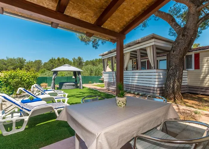 Cozy Home In Sveti Filip I Jakov Casa vacanze Sveti Filip i Jakov